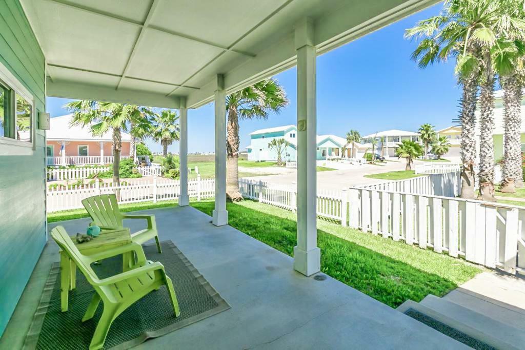 Beach House - Royal Sands Port Aransas Exterior photo